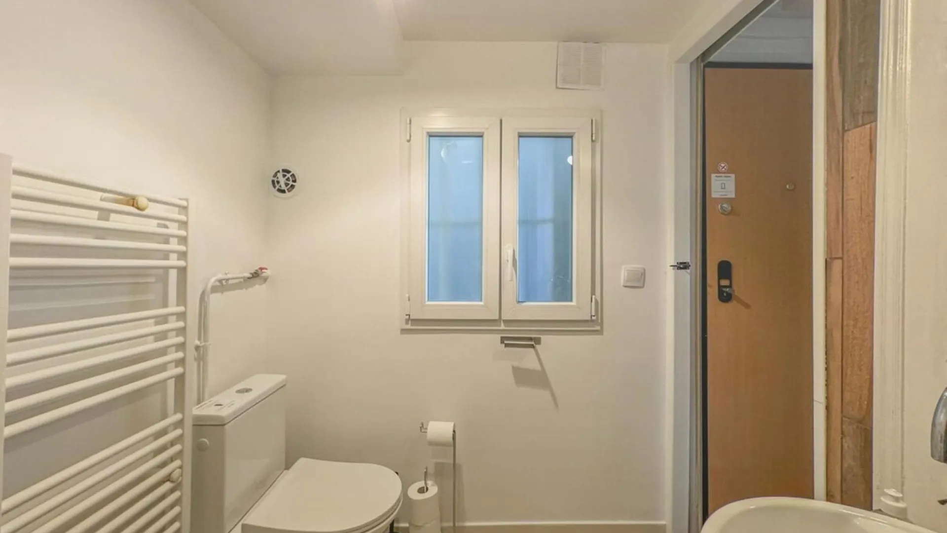 Flexliving - Whole Flat - Lune Párizs