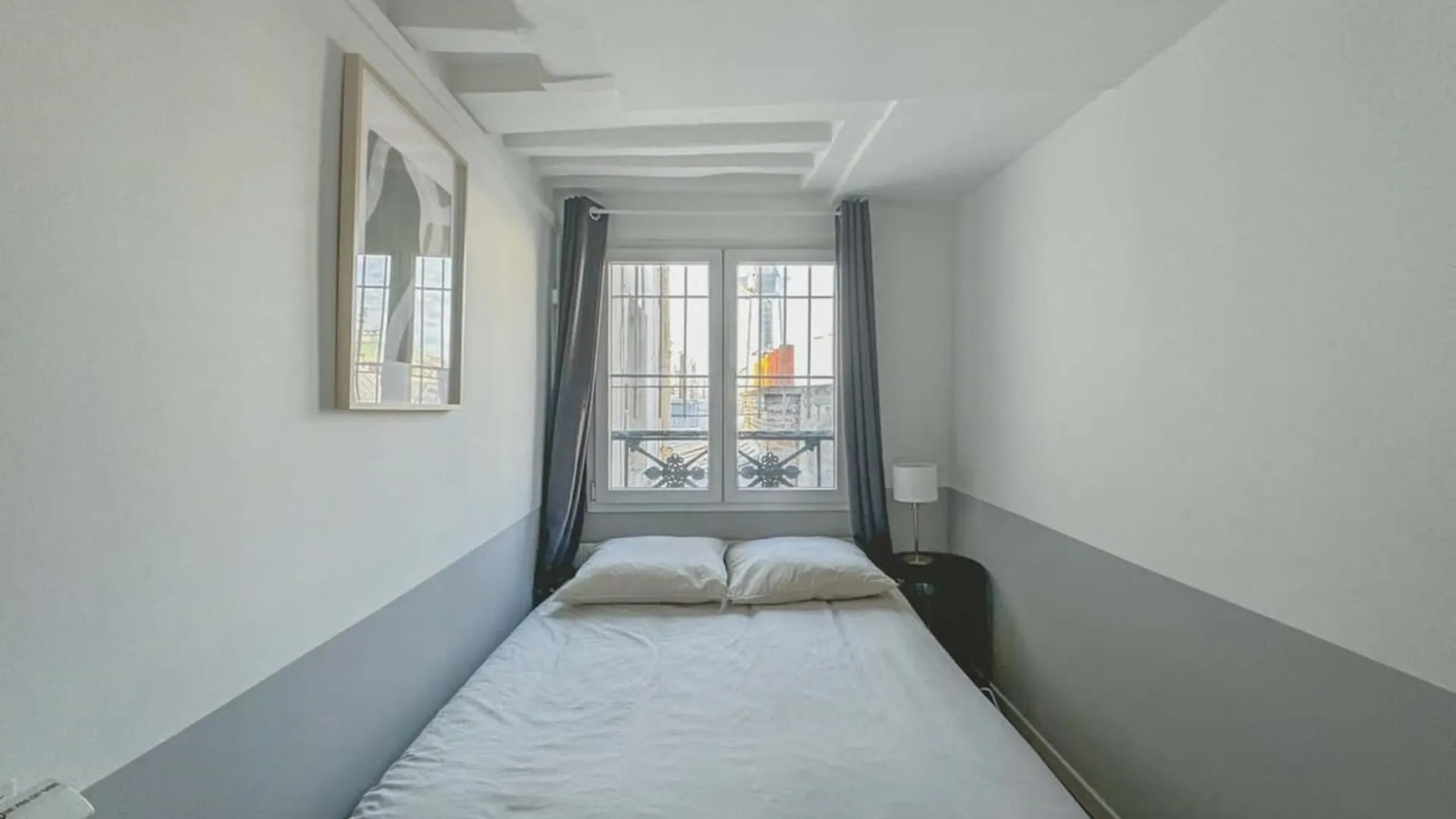 Flexliving - Whole Flat - Lune Paris Apartment